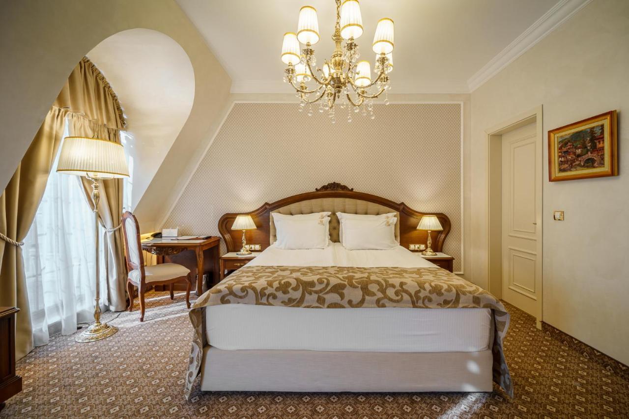 Residence City Garden - Certificate Of Excellence Top 10 Best Five-Stars City Hotels For 2024 Awarded By Htif Plovdiv Esterno foto