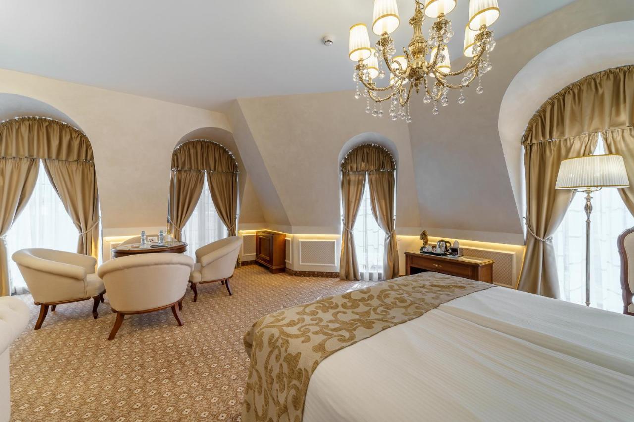 Residence City Garden - Certificate Of Excellence Top 10 Best Five-Stars City Hotels For 2024 Awarded By Htif Plovdiv Esterno foto
