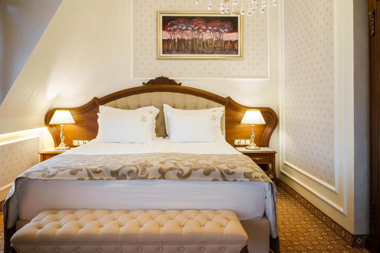 Residence City Garden - Certificate Of Excellence Top 10 Best Five-Stars City Hotels For 2024 Awarded By Htif Plovdiv Esterno foto