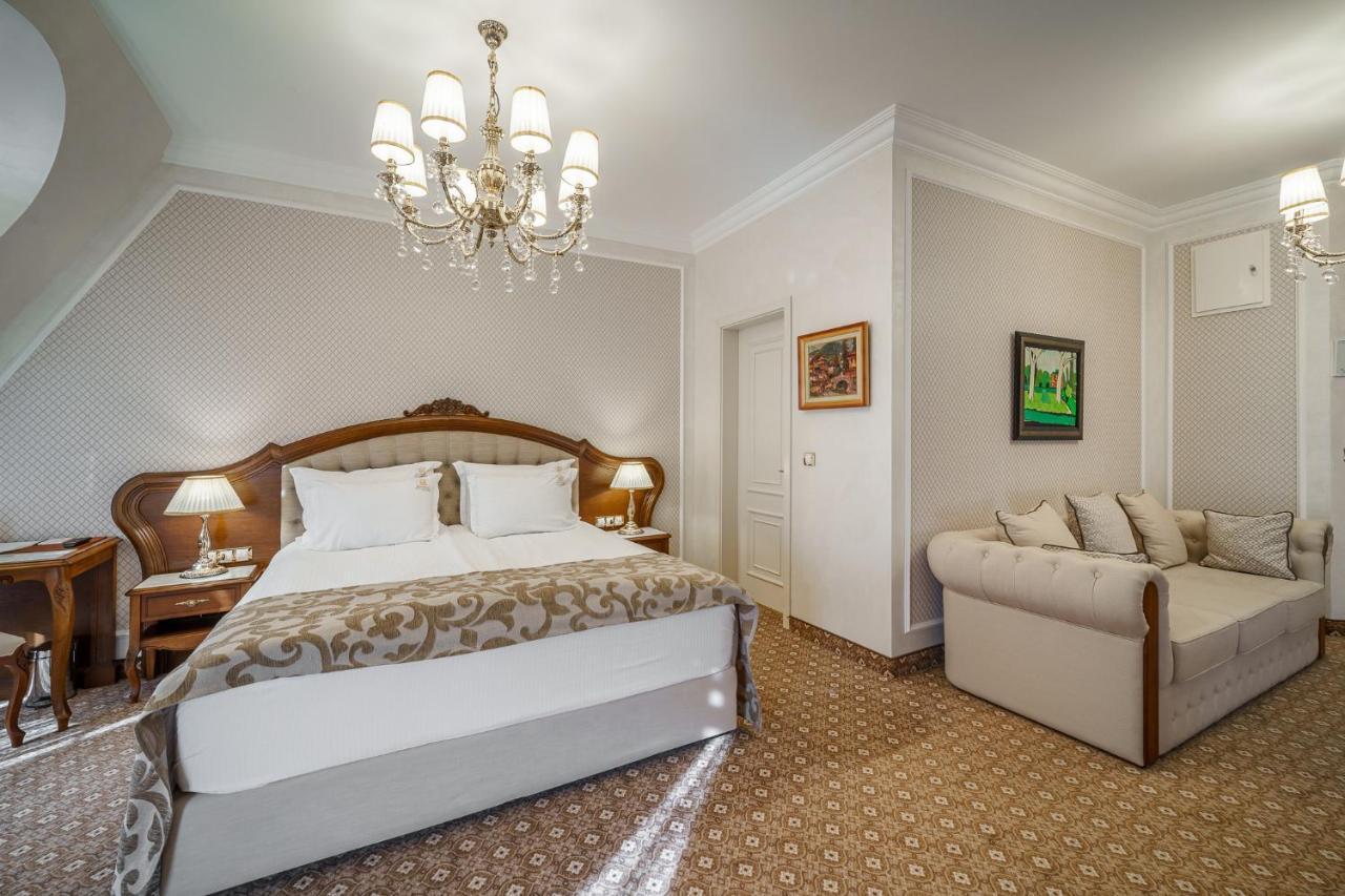 Residence City Garden - Certificate Of Excellence Top 10 Best Five-Stars City Hotels For 2024 Awarded By Htif Plovdiv Esterno foto
