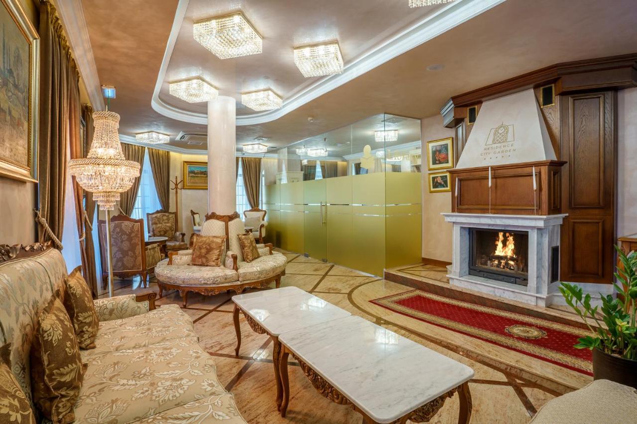 Residence City Garden - Certificate Of Excellence Top 10 Best Five-Stars City Hotels For 2024 Awarded By Htif Plovdiv Esterno foto