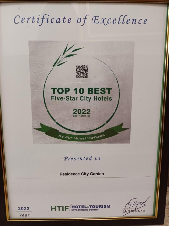 Residence City Garden - Certificate Of Excellence Top 10 Best Five-Stars City Hotels For 2024 Awarded By Htif Plovdiv Esterno foto