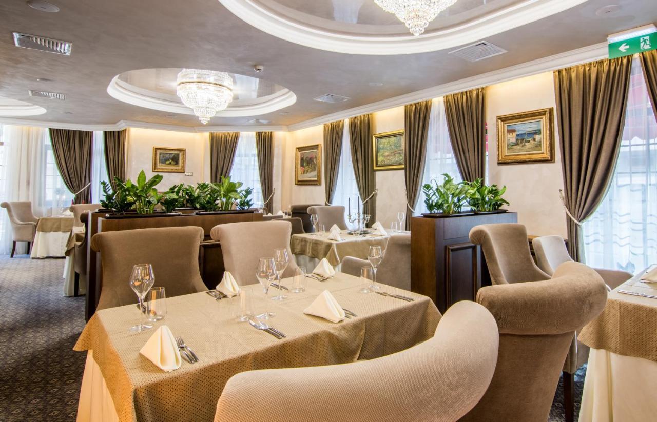 Residence City Garden - Certificate Of Excellence Top 10 Best Five-Stars City Hotels For 2024 Awarded By Htif Plovdiv Esterno foto